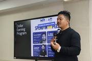 Industry expert provides students with valuable insights into digital career paths and global earning opportunities during a professional seminar.