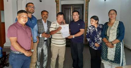 School Employees Urge Minister Pun to Address Their Problems