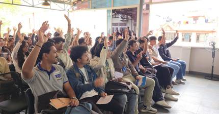 KIST BIT Students Explore Industry Excellence at Leapfrog